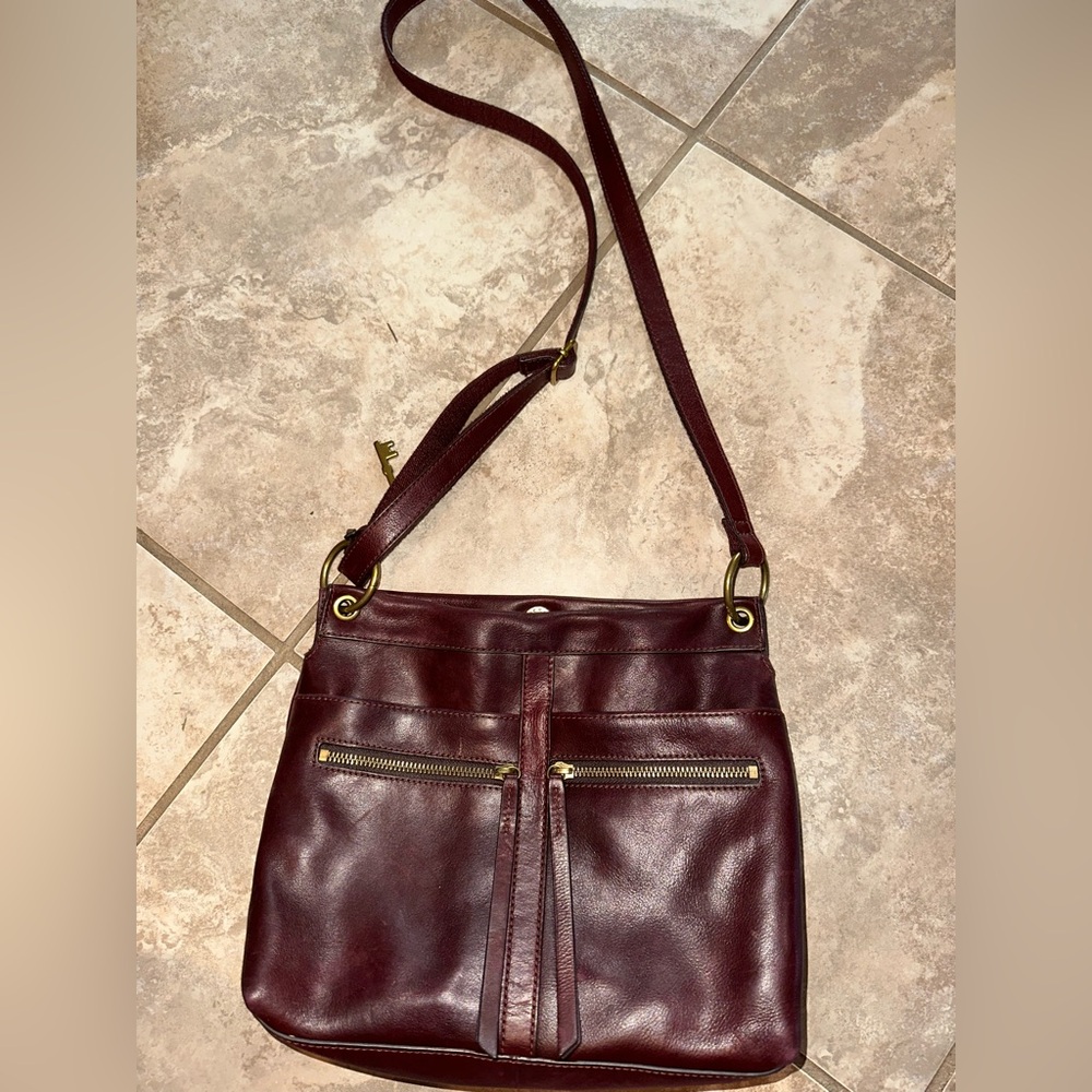 Fossil Burgundy Crossbody Bag with Structured Design